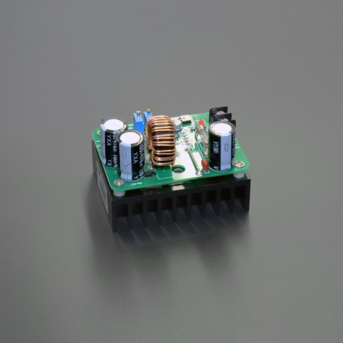 Преобразователь модуля питания и заряда повышающий  BST 600 W  фото 1